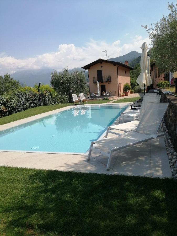 B&B Ronco Degli Ulivi Изео Екстериор снимка